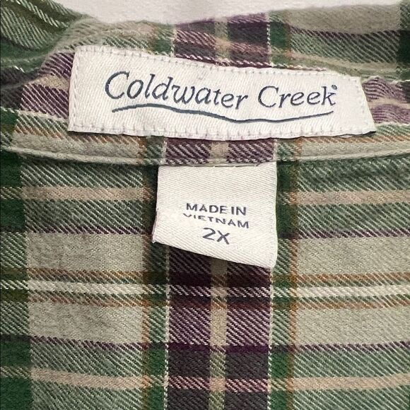 Coldwater Creek Green and Purple Checkered Shirt - Picture 2 of 5